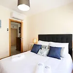 Apartment T2-sea Breeze - *